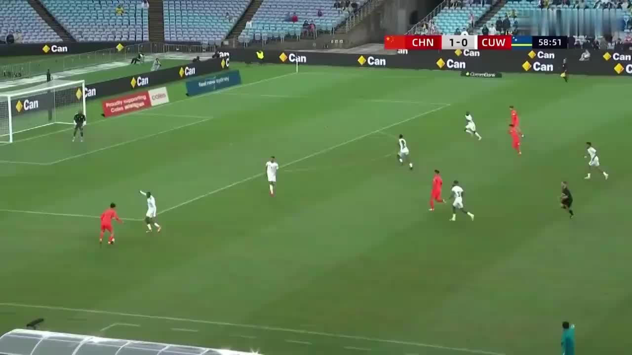 张玉宁神级爆射助国足力克库拉索