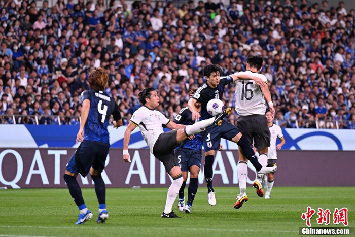美加墨世预赛18强赛首轮：国足0比7惨败日本队，