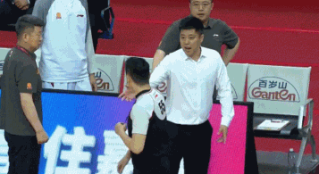 山西主帅潘江赛后辱骂裁判被停赛3场罚款6万元