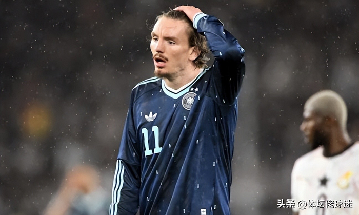 纽卡7500万引援遭遇滑铁卢：德国锋霸沦为战术牺